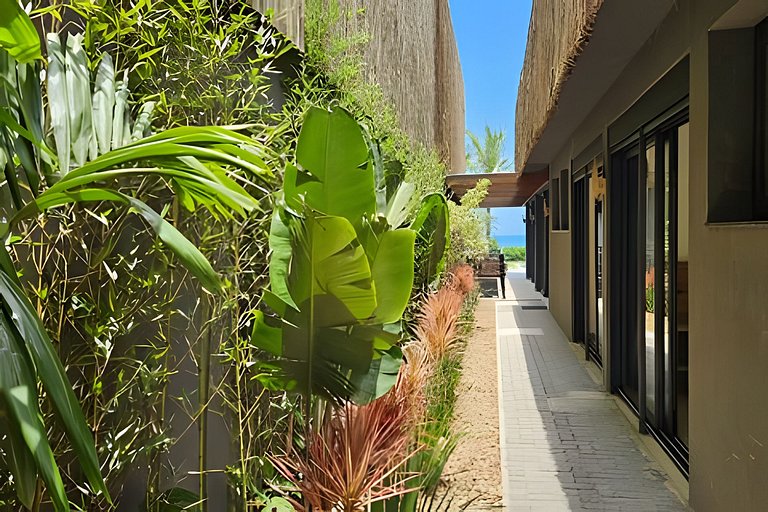 Casa 4 Suítes em Camburi | Piscina com Vista para o Mar