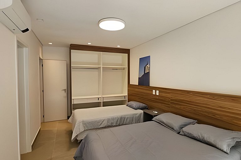 Casa 4 Suítes em Camburi | Piscina com Vista para o Mar