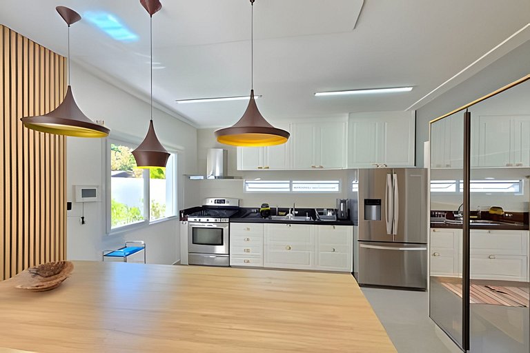 Casa 5 Qts na Reserva Guaratuba | Piscina, Sauna & Ar