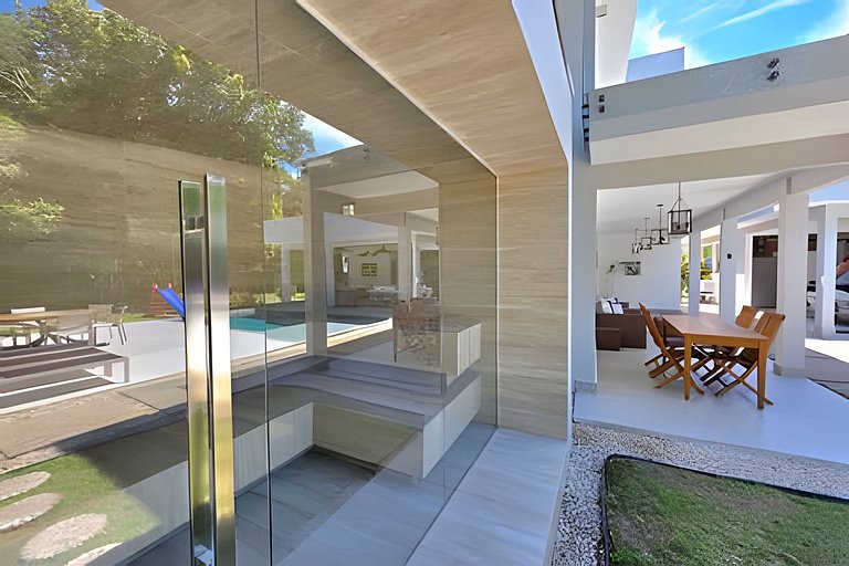 Casa 5 Qts na Reserva Guaratuba | Piscina, Sauna & Ar
