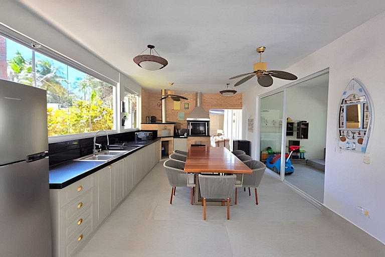 Casa 5 Qts na Reserva Guaratuba | Piscina, Sauna & Ar