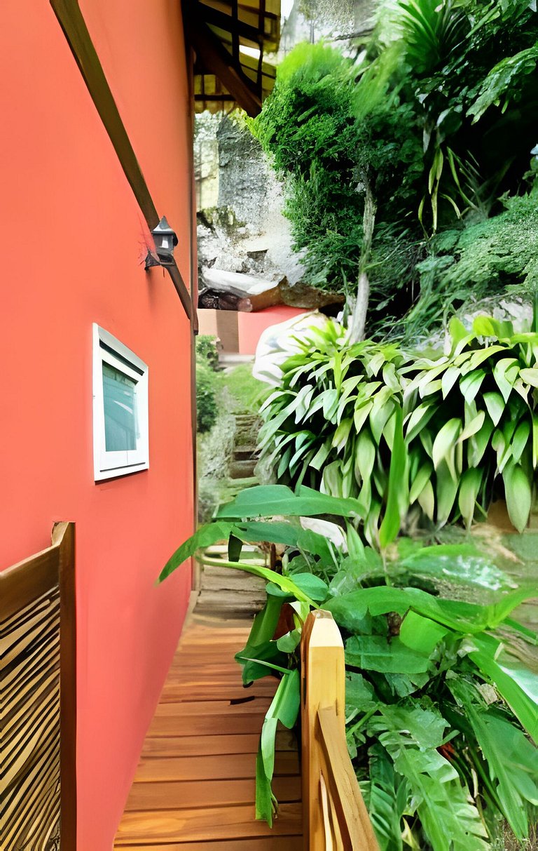 Casa com Vista Panorâmica do Mar em Ilhabela | 4 Suítes