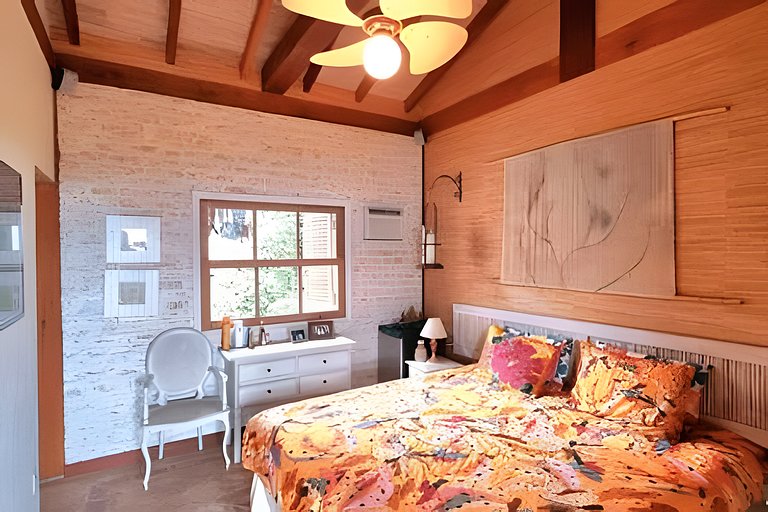 Casa com Vista Panorâmica do Mar em Ilhabela | 4 Suítes