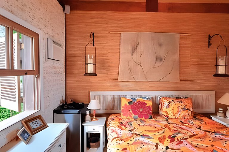 Casa com Vista Panorâmica do Mar em Ilhabela | 4 Suítes