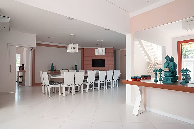 Casa c/ Piscina Pé na Areia em Guaratuba | 8 Suítes