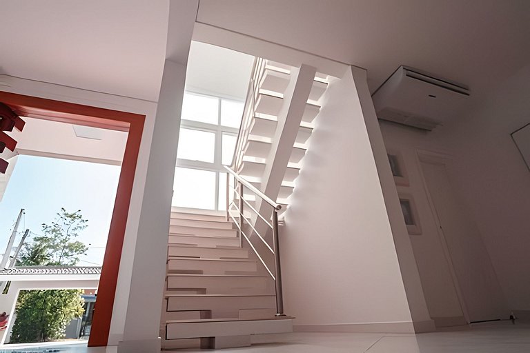 Casa c/ Piscina Pé na Areia em Guaratuba | 8 Suítes