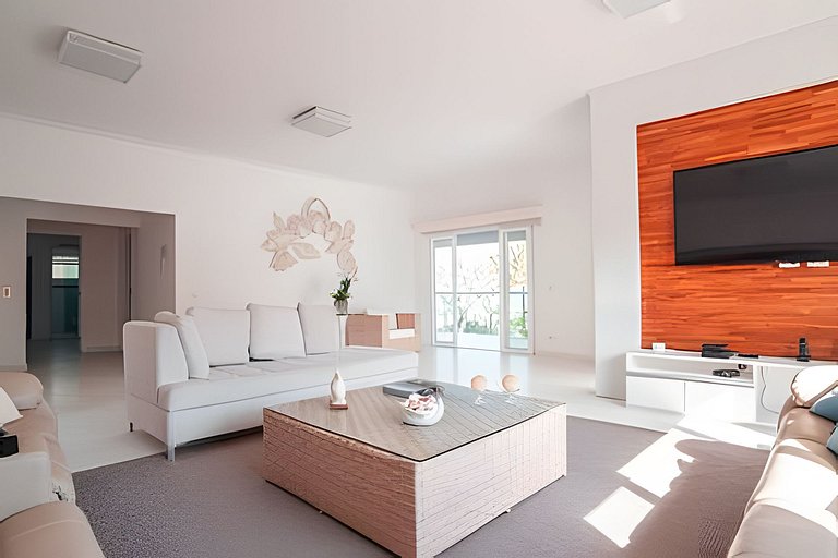 Casa c/ Piscina Pé na Areia em Guaratuba | 8 Suítes