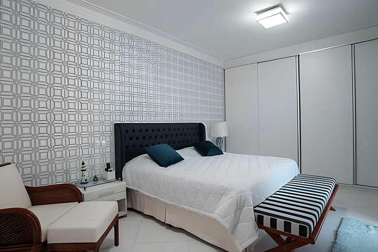 Casa c/ Piscina Pé na Areia em Guaratuba | 8 Suítes