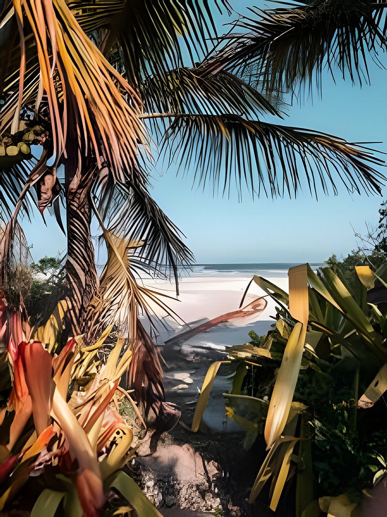 Casa c/ Piscina Pé na Areia em Guaratuba | 8 Suítes
