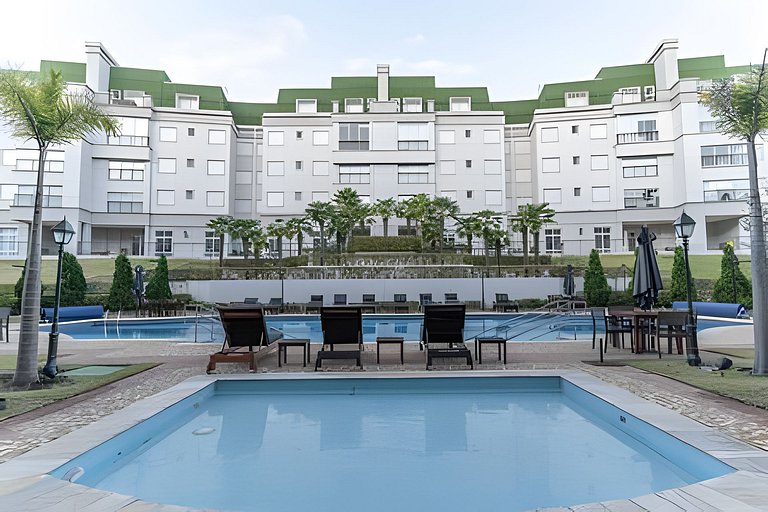 Duplex de Luxo no Coração de Capivari | 5 Quartos