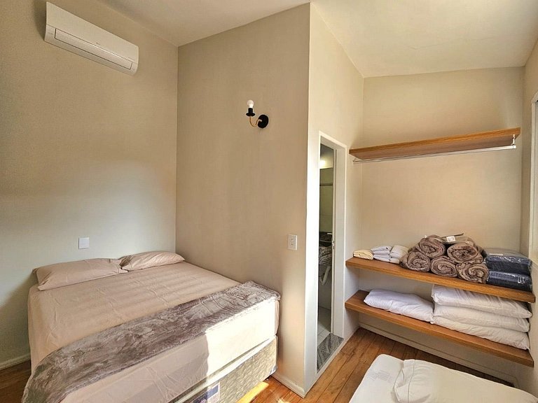 Casa Juquehy 50m da Praia ao Lado do Badauê | 8 Pessoas