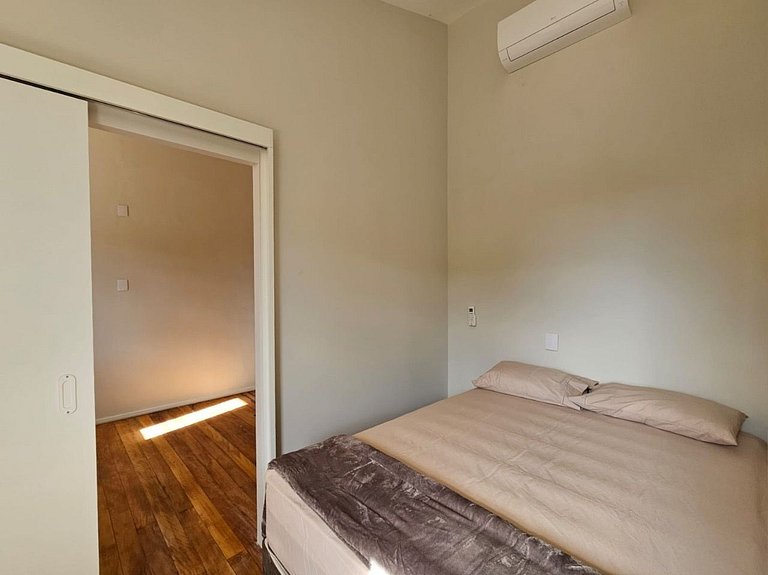 Casa Juquehy 50m da Praia ao Lado do Badauê | 8 Pessoas