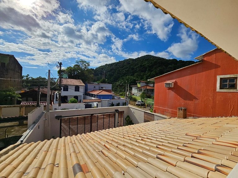 Casa Juquehy 50m da Praia ao Lado do Badauê | 8 Pessoas