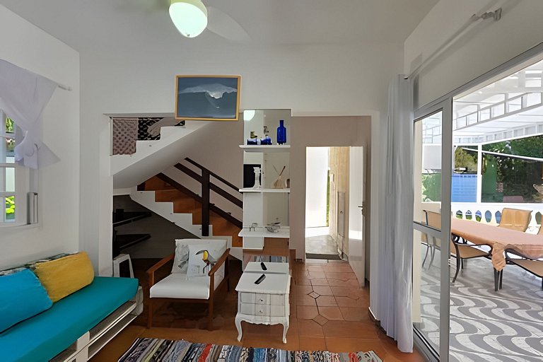Casa Pé na Areia c/ Piscina em Guaratuba p/ até 10 Pessoas