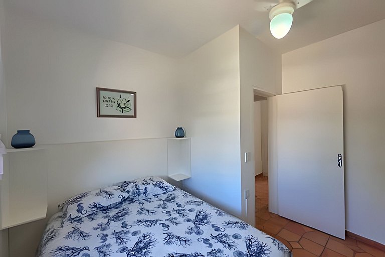 Casa Pé na Areia c/ Piscina em Guaratuba p/ até 10 Pessoas