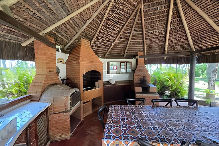 Casa Colonial Frente Mar em Guaratuba | Gramado e Quiosque