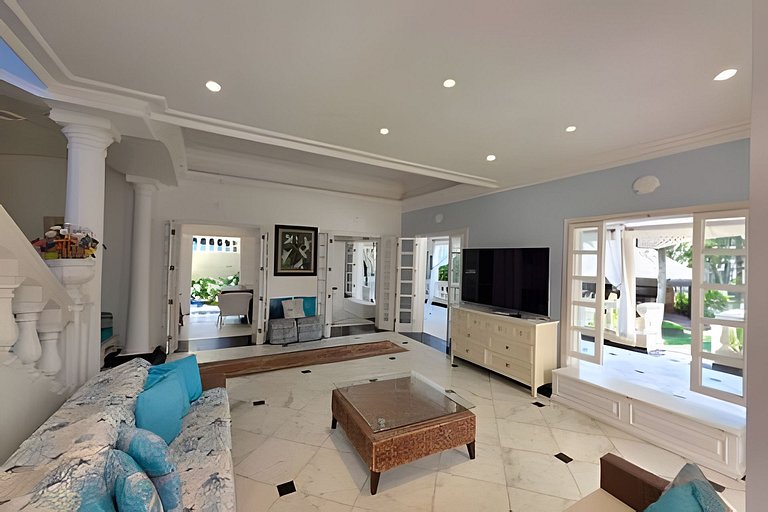 Casa Colonial Frente Mar em Guaratuba | Gramado e Quiosque