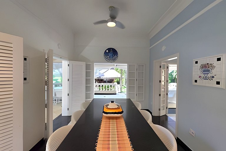 Casa Colonial Frente Mar em Guaratuba | Gramado e Quiosque