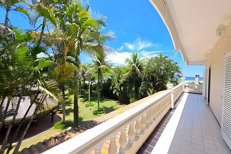 Casa Colonial Frente Mar em Guaratuba | Gramado e Quiosque