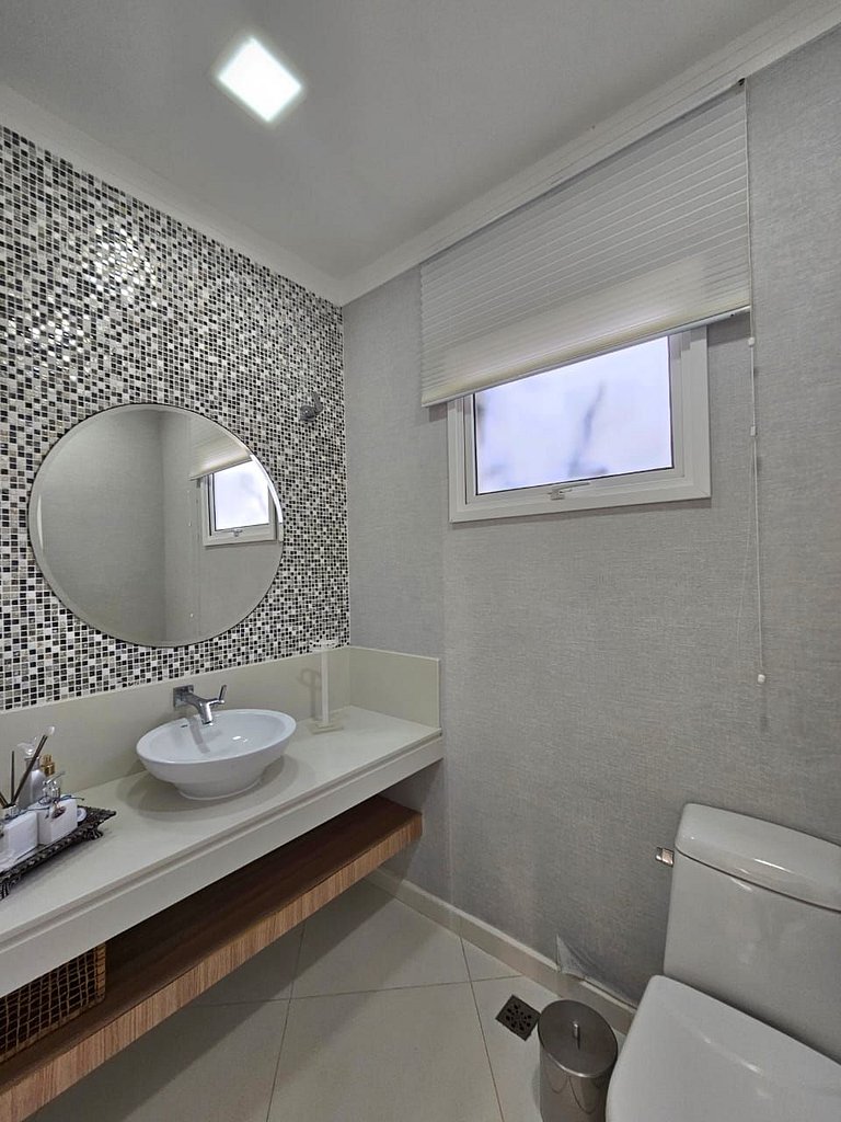 Casa c/ Piscina Pé na Areia em Guaratuba | 8 Suítes