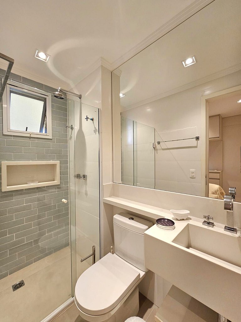 Aluguel de Apto na Riviera (Módulo 7) para 8 Pessoas