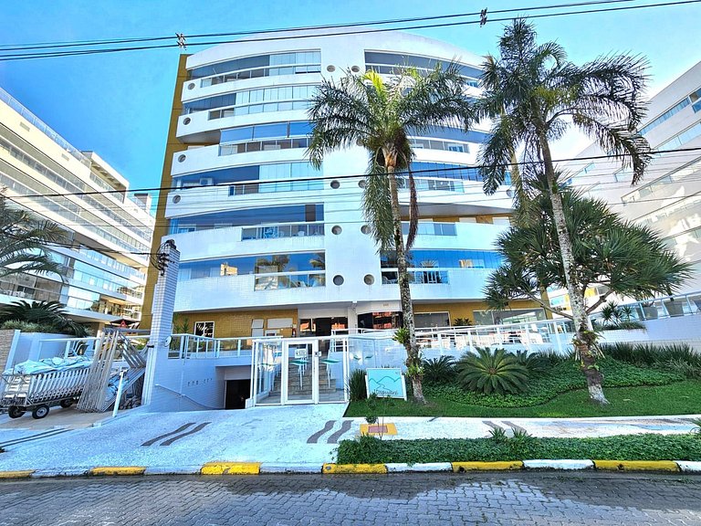 Aluguel de Apto na Riviera (Módulo 7) para 8 Pessoas