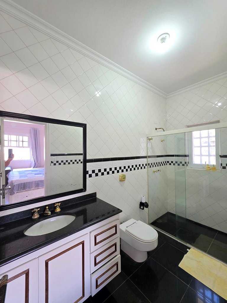 Casa Colonial Frente Mar em Guaratuba | Gramado e Quiosque