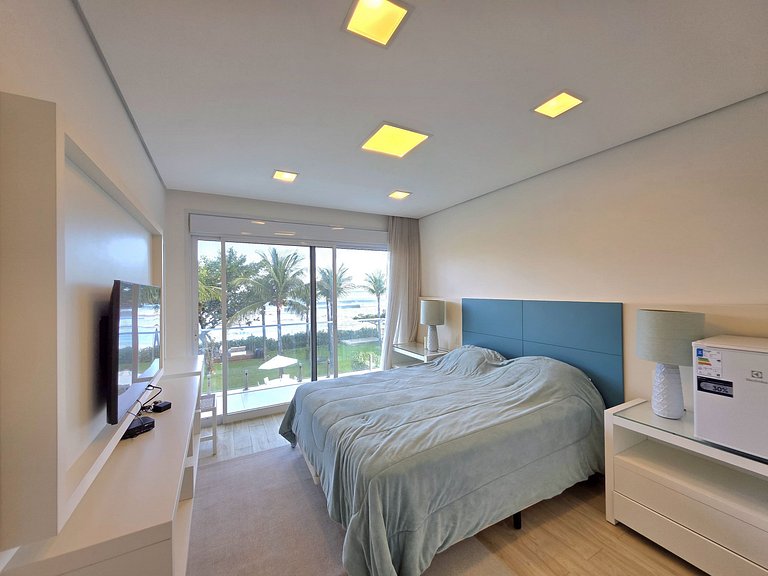 Maresias: Viva o Sonho - Casa Pé na Areia Exclusiva no Condo