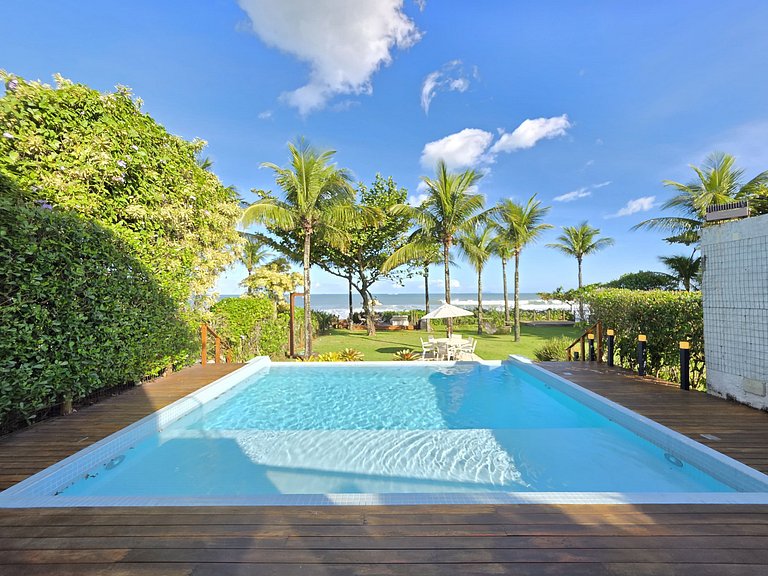 Maresias: Viva o Sonho - Casa Pé na Areia Exclusiva no Condo