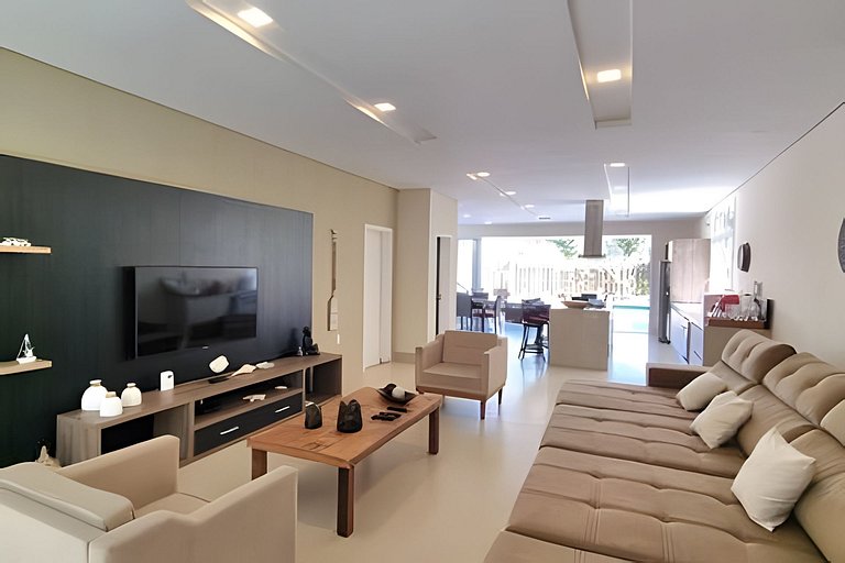 Casa Marítima de Luxo: Praia da Baleia