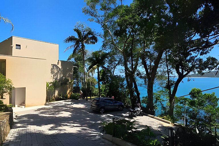 Flat Praia Preta - Juquehy