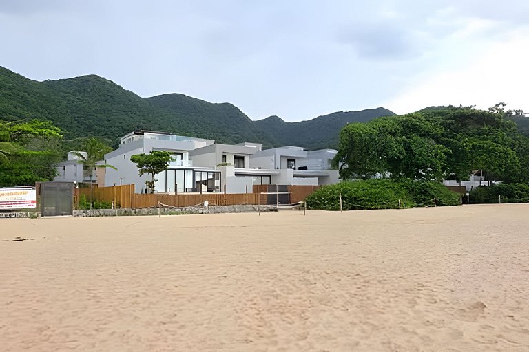 Modernismo Tropical em Toque Toque Pequeno