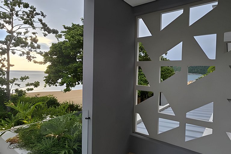 Modernismo Tropical em Toque Toque Pequeno