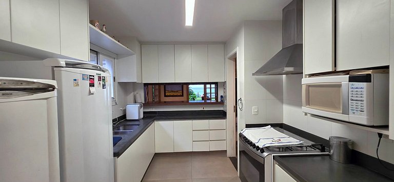 Pé na Areia Juquehy - Vila Nogueira