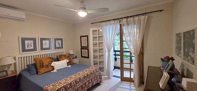 Pé na Areia Juquehy - Vila Nogueira