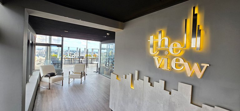 International Plaza Essence