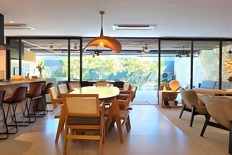 Camburi Decorada em Condomínio Pé na Areia