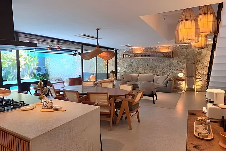 Camburi Decorada em Condomínio Pé na Areia