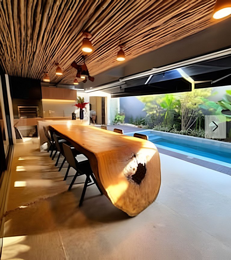 Camburi Decorada em Condomínio Pé na Areia