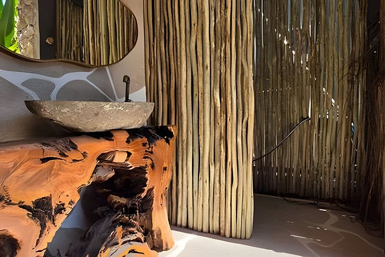 Camburi Decorada em Condomínio Pé na Areia