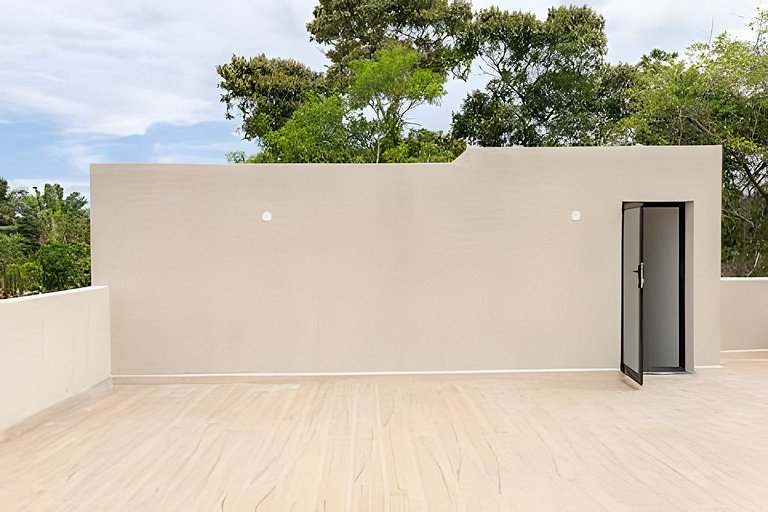 Casa Camburi IIII em condomínio 350m do mar