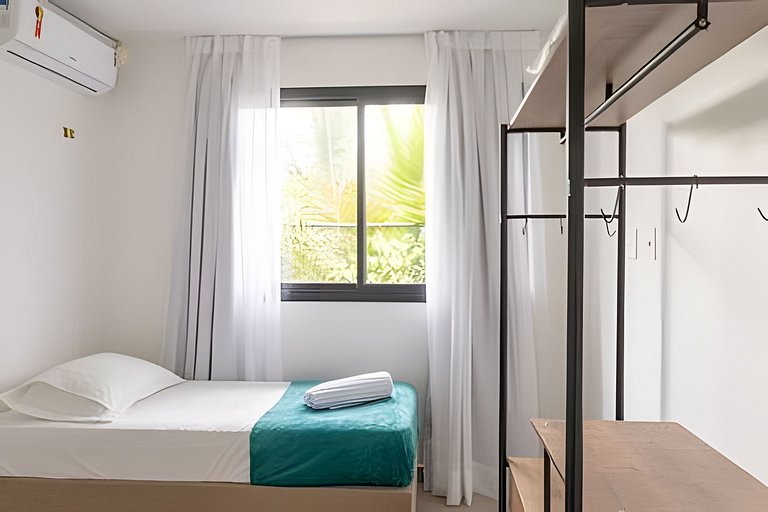 Casa Camburi IIII em condomínio 350m do mar