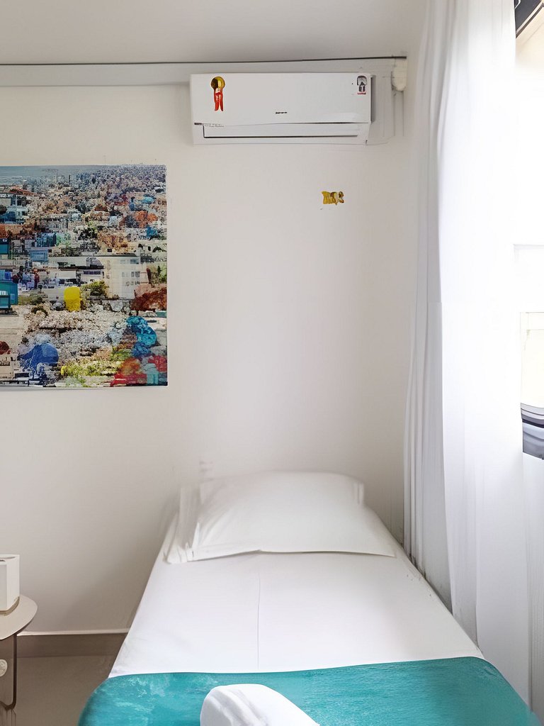 Casa Camburi IIII em condomínio 350m do mar