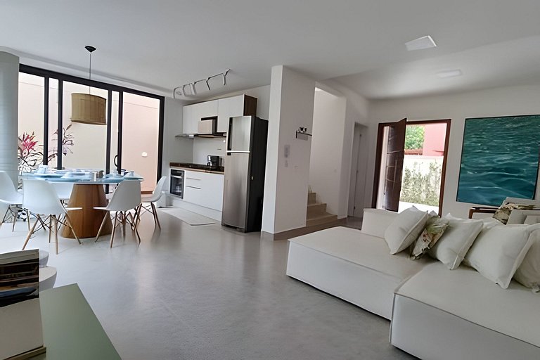 Casa Camburi II em condomínio 350m do mar