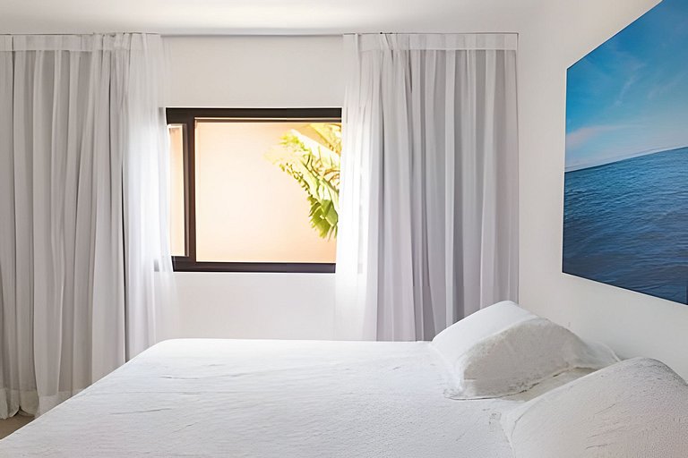 Casa Camburi II em condomínio 350m do mar