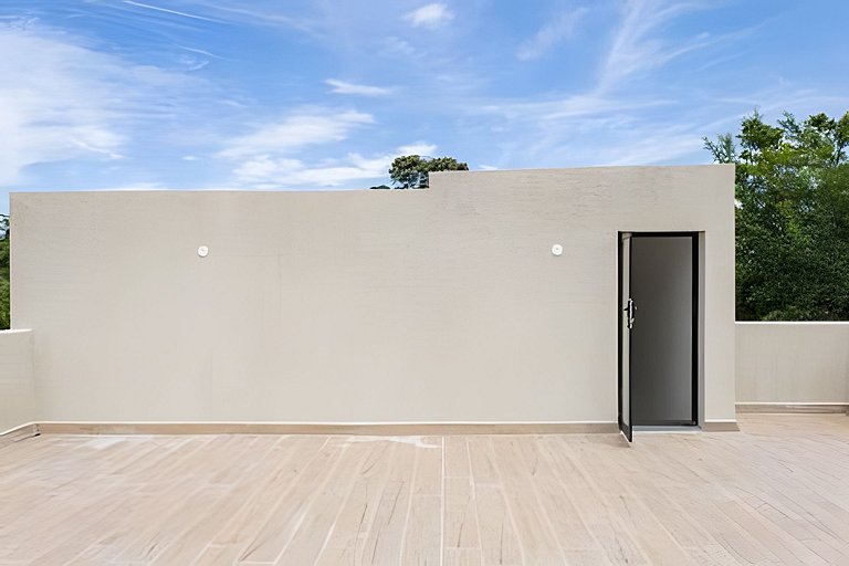 Casa Camburi II em condomínio 350m do mar