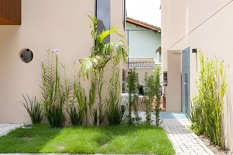 Casa Camburi II em condomínio 350m do mar