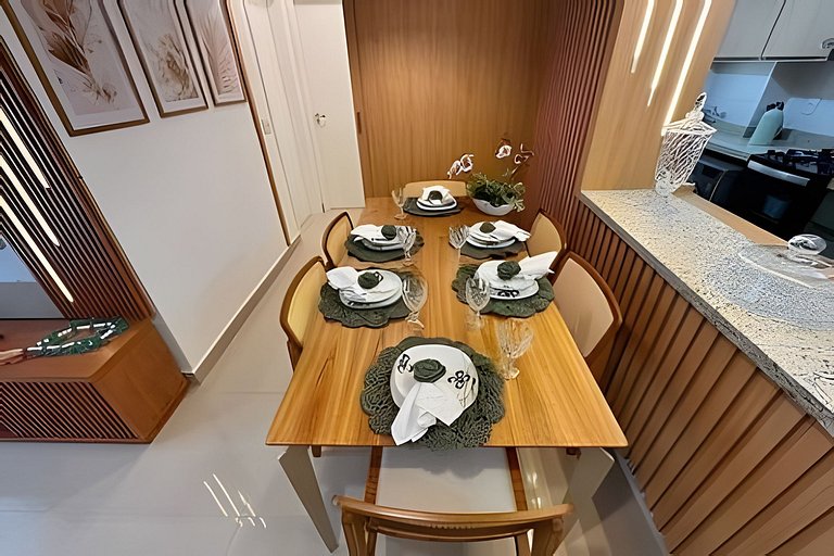 Apto varanda gourmet vista mar e serra. Ar cond.