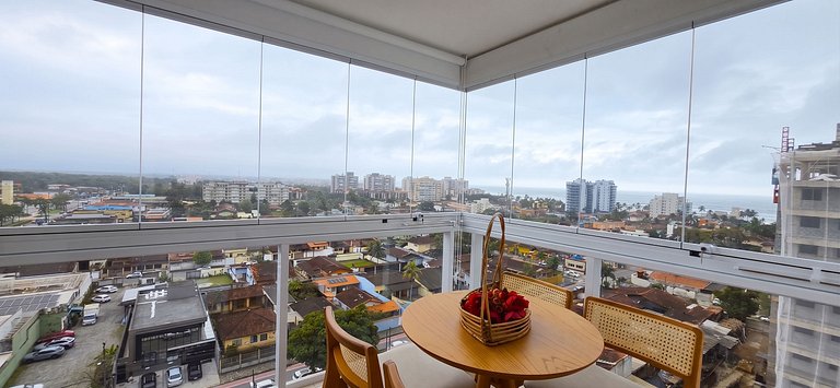 Apto varanda gourmet vista mar e serra. Ar cond.