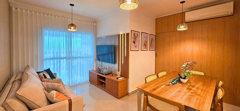 Apto varanda gourmet vista mar e serra. Ar cond.